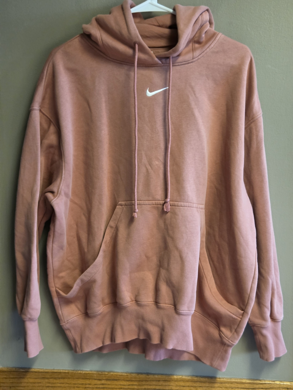 Nike Women’s Dusty Rose Pullover Hoodie with White Swoosh